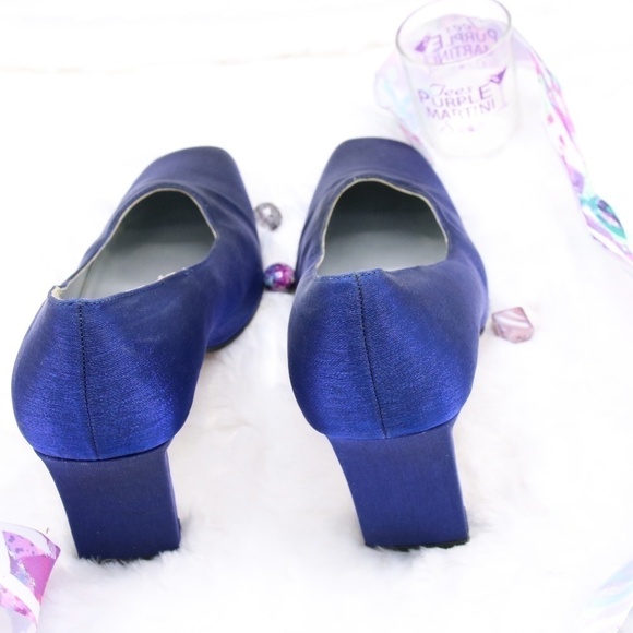 𝅺ROYAL Blue Satin Heels - Picture 7 of 8
